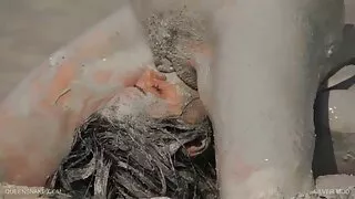 Các người đàn ông trẻ có quan hệ han quoc du nhau tình dục với một người thanh niên